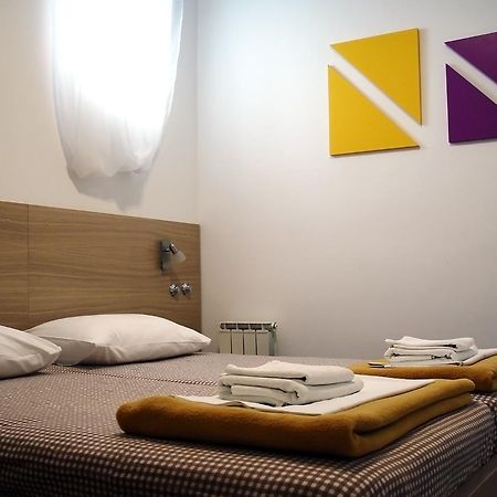 Rooms Fitea โอซีเยก ภายนอก รูปภาพ