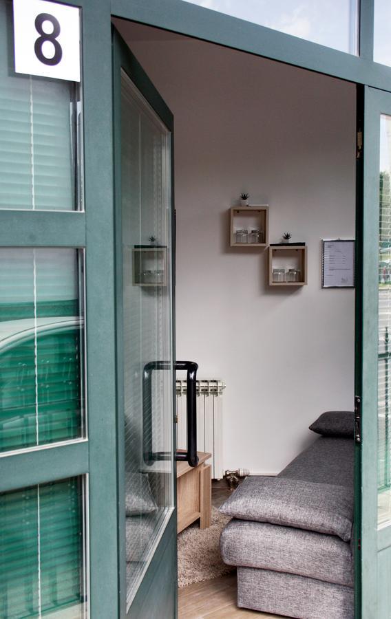Rooms Fitea โอซีเยก ภายนอก รูปภาพ