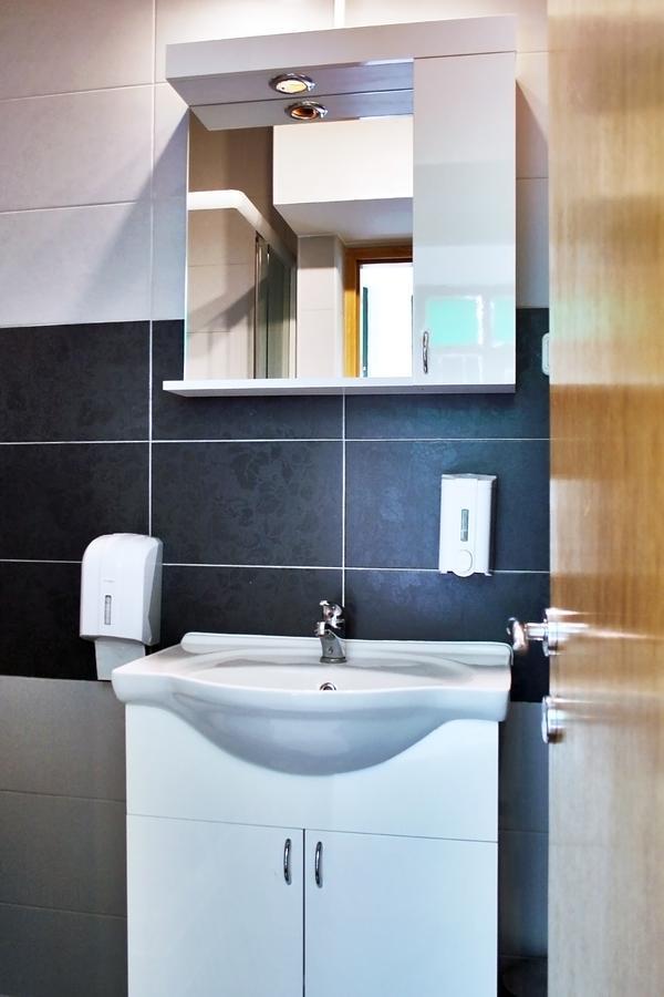 Rooms Fitea โอซีเยก ภายนอก รูปภาพ